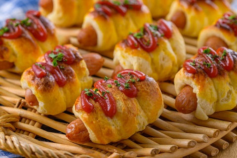 トースターで簡単！ウインナーロールパン