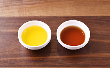 サラダ油とごま油