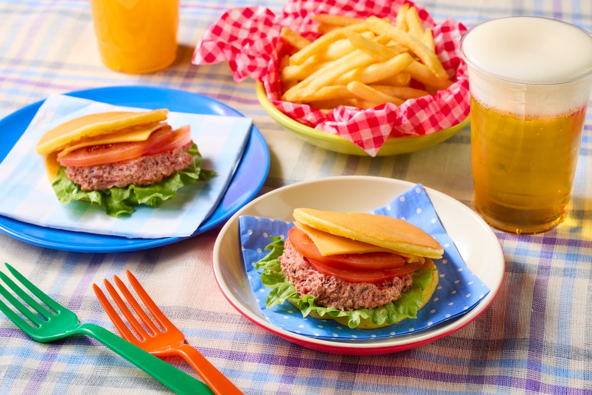 コンビーフバーガー