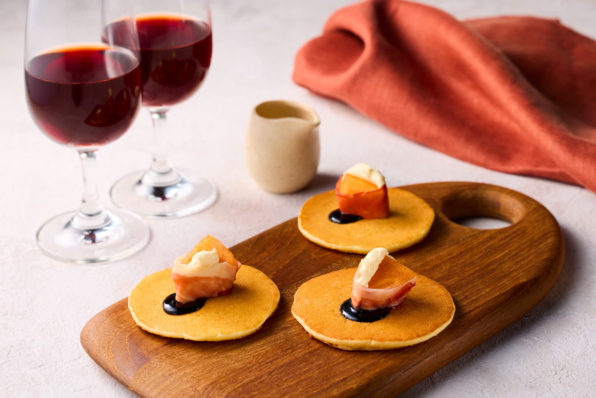 酒粕クリームチーズ＆柿生ハムのホットケーキ