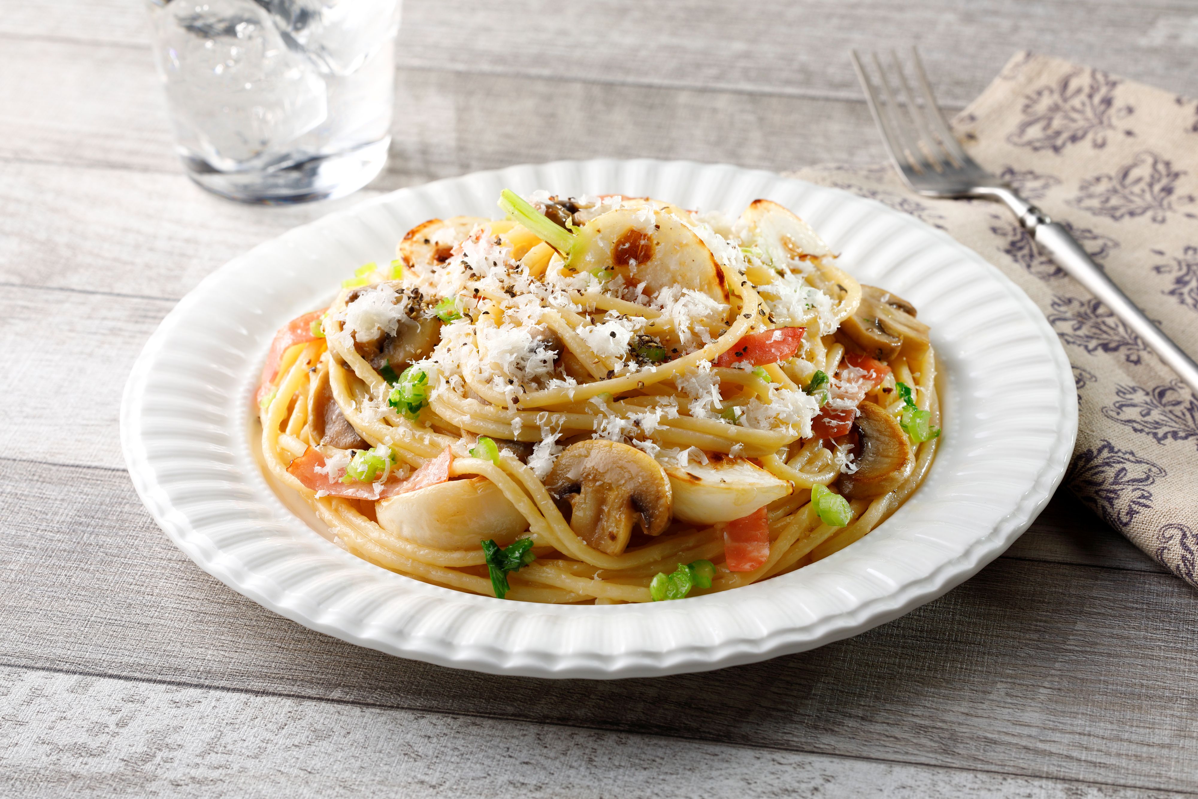 太麺スパゲッティのカチョエペペ風