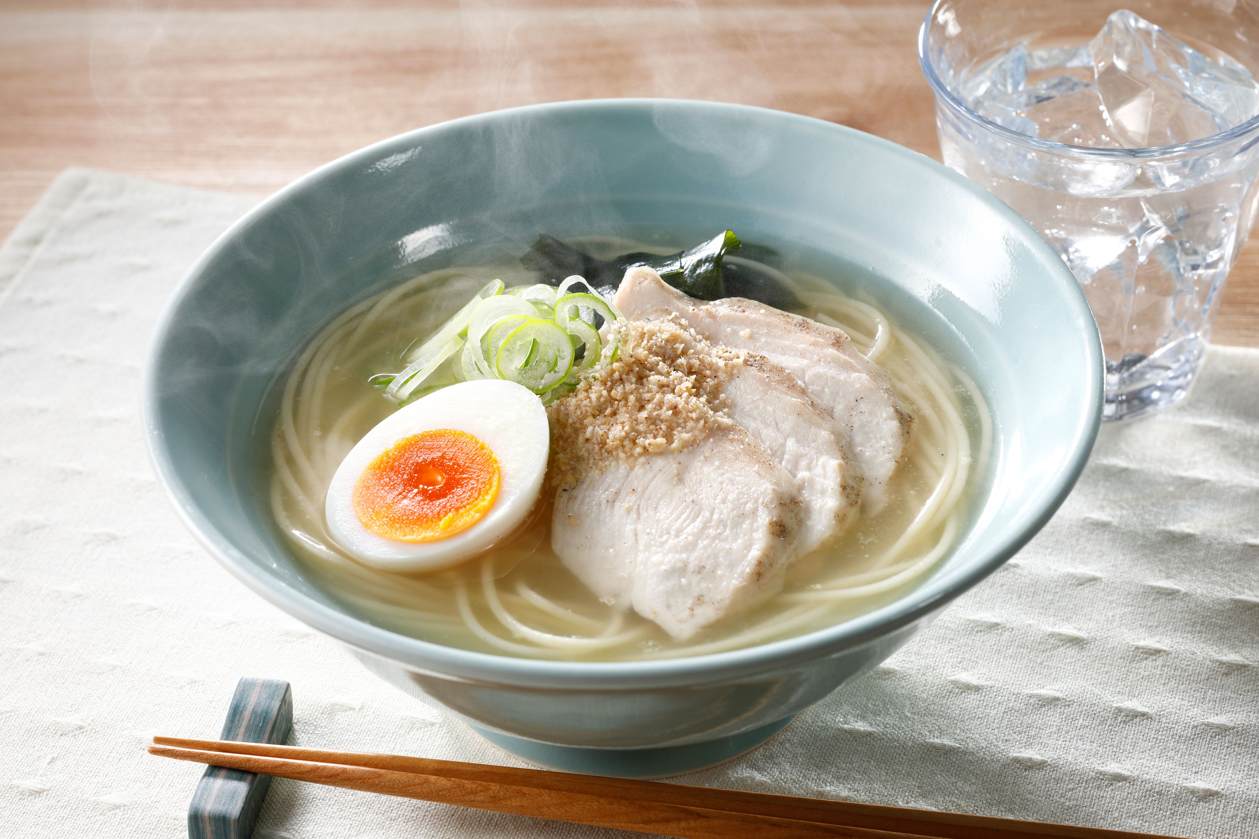 蒟蒻効果で塩ラーメン風